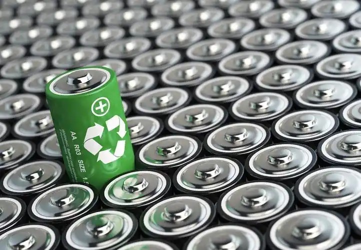 <b>ͶY3|Ԫ2028̎35fUf늳ĿT</b>